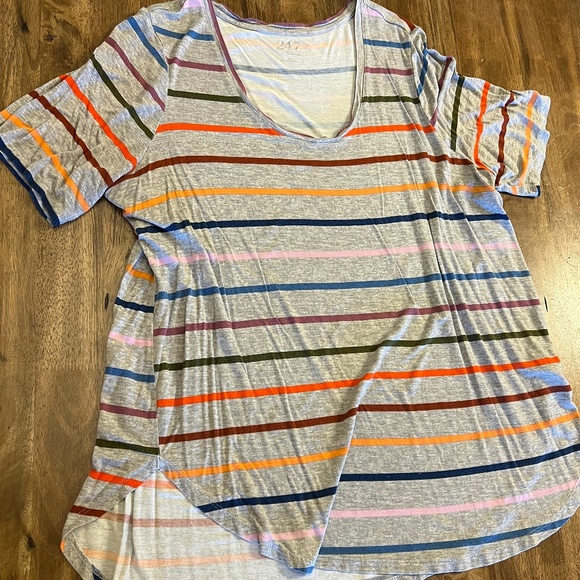 Maurice’s tunic tee grey with multi color stripes - Picture 2 of 2
